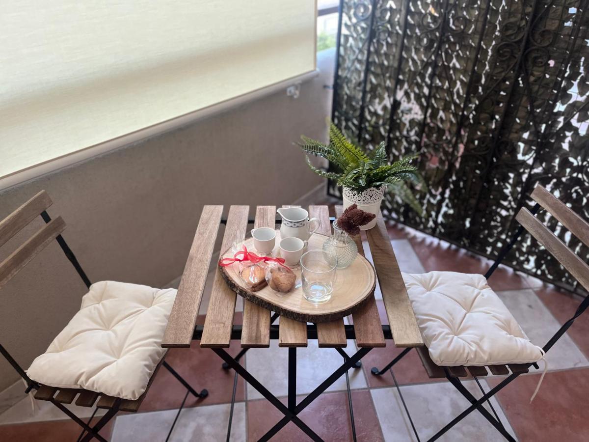 Theroom41 Lecce Bagian luar foto