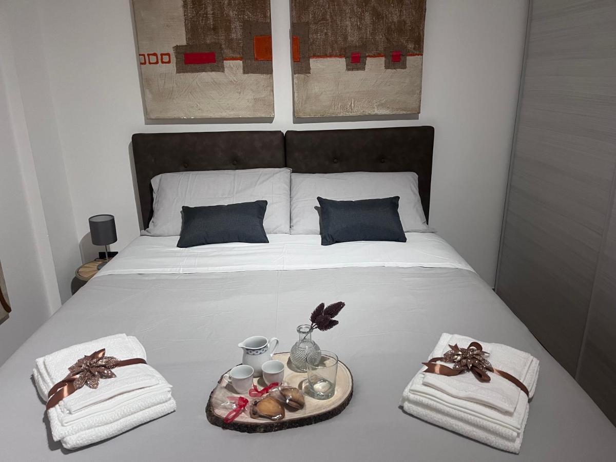 Theroom41 Lecce Bagian luar foto